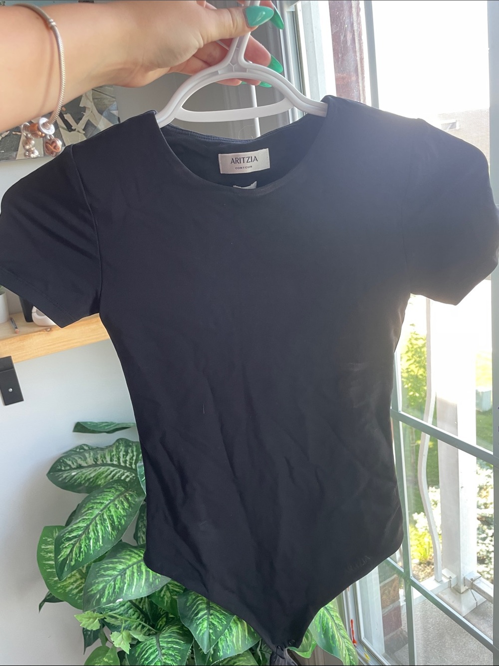 Aritzia Contour Black Short Sleeve Bodysuit